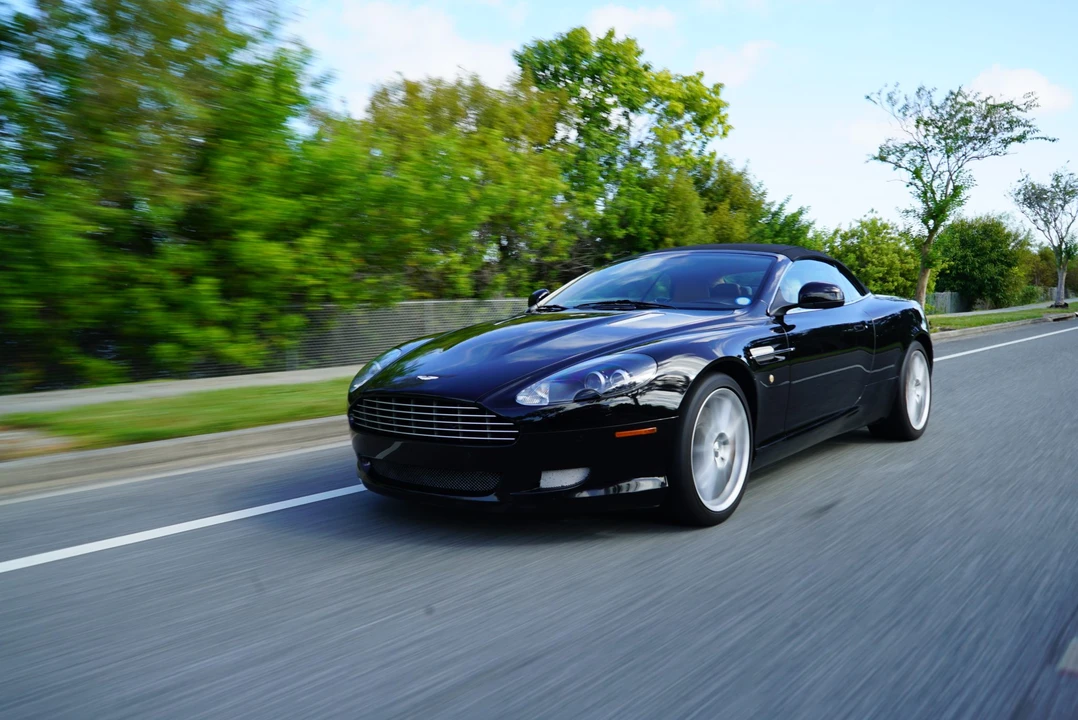 2010 Aston Martin DB9 - Image 15 of 31