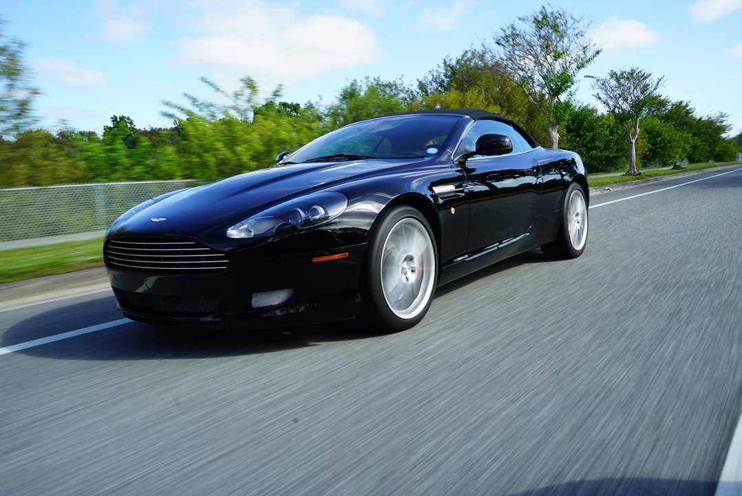 2010 Aston Martin DB9 - Image 14 of 31