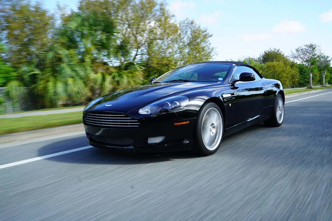 2010 Aston Martin DB9 - Image 13 of 31