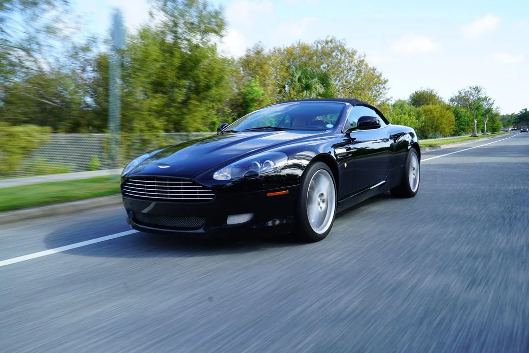 2010 Aston Martin DB9 - Image 12 of 31