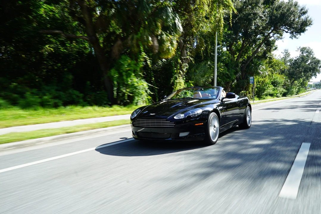 2010 Aston Martin DB9 - Image 6 of 31