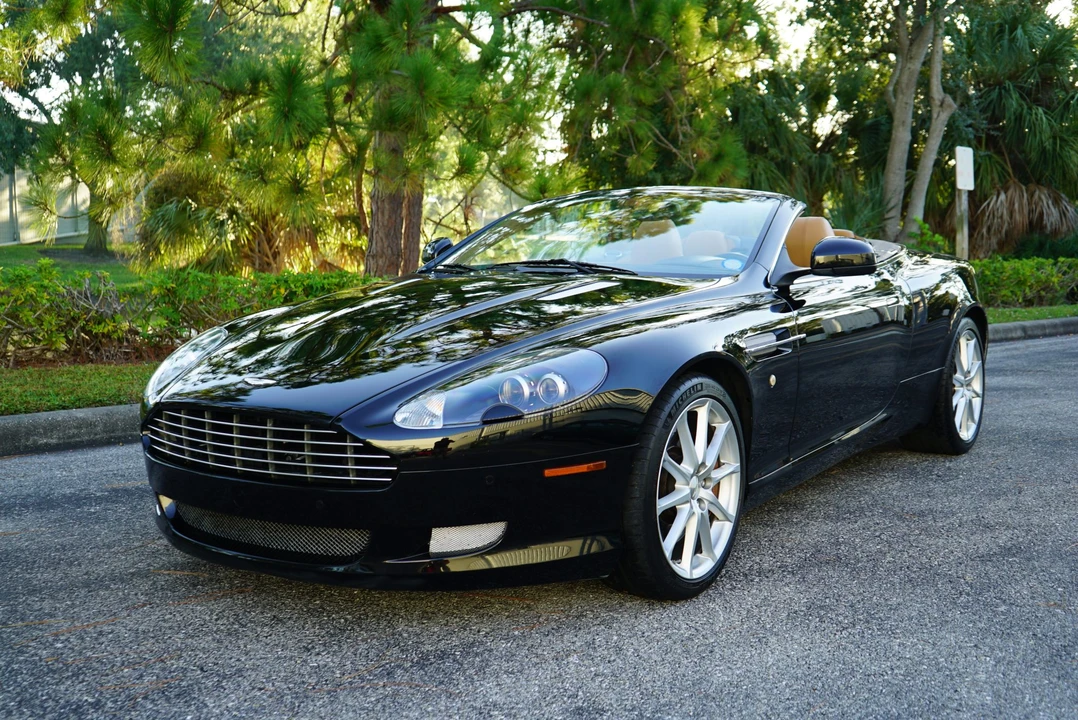2010 Aston Martin DB9 - Image 30 of 31