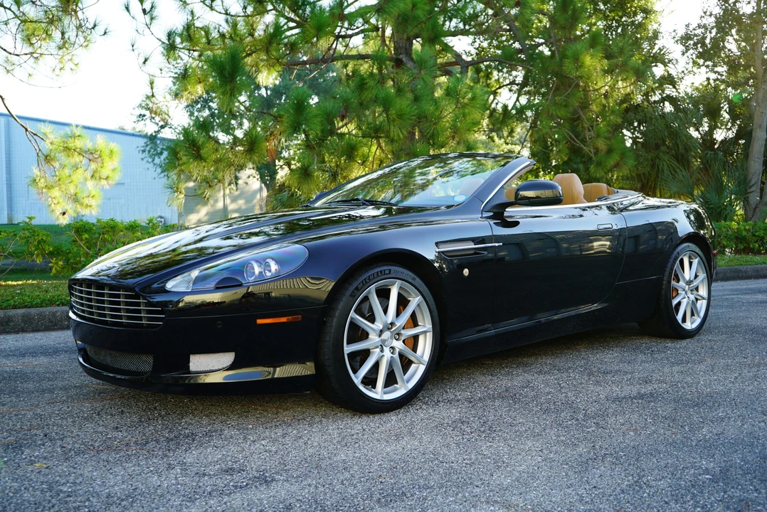 2010 Aston Martin DB9 - Image 24 of 31