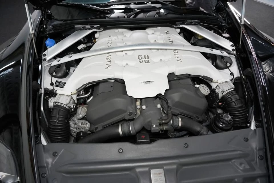 2010 Aston Martin DBS (2008-2012) - Image 5 of 13