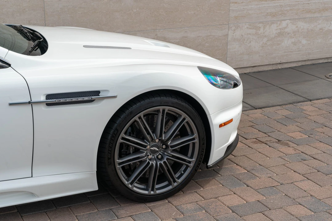 2010 Aston Martin DBS (2008-2012) - Image 20 of 31