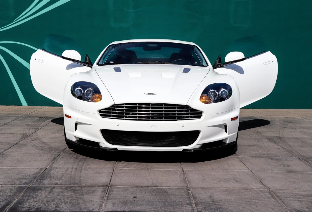 2010 Aston Martin DBS (2008-2012) - Image 10 of 31