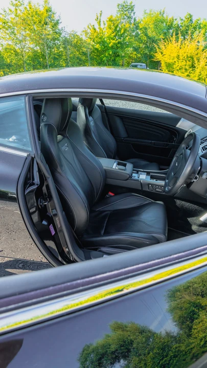 2010 Aston Martin DBS (2008-2012) - Image 14 of 31