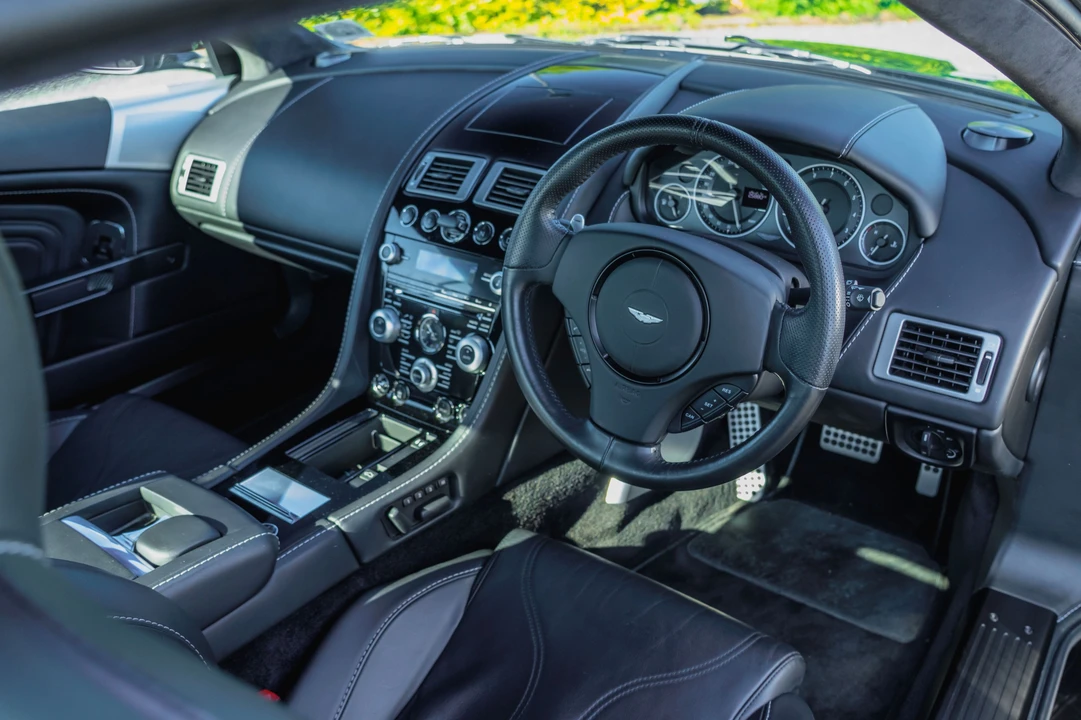 2010 Aston Martin DBS (2008-2012) - Image 22 of 31