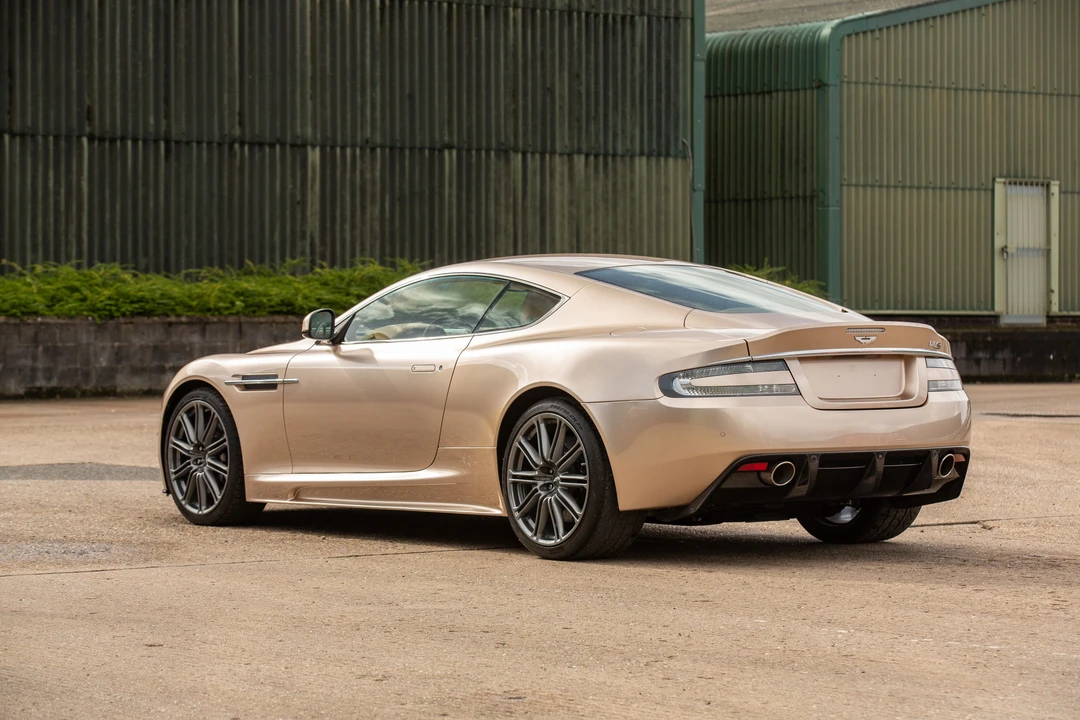 2010 Aston Martin DBS (2008-2012) - Image 17 of 31