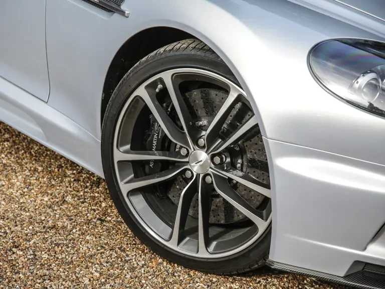 2010 Aston Martin DBS (2008-2012) - Image 16 of 31