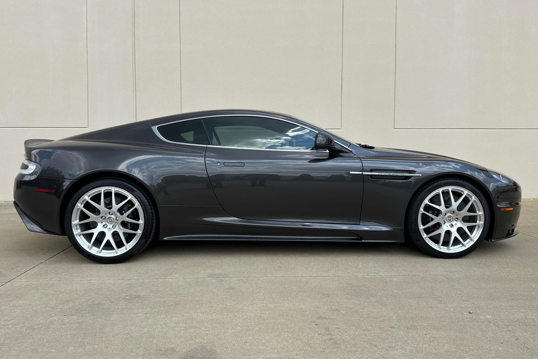 2010 Aston Martin DBS (2008-2012) - Image 3 of 31