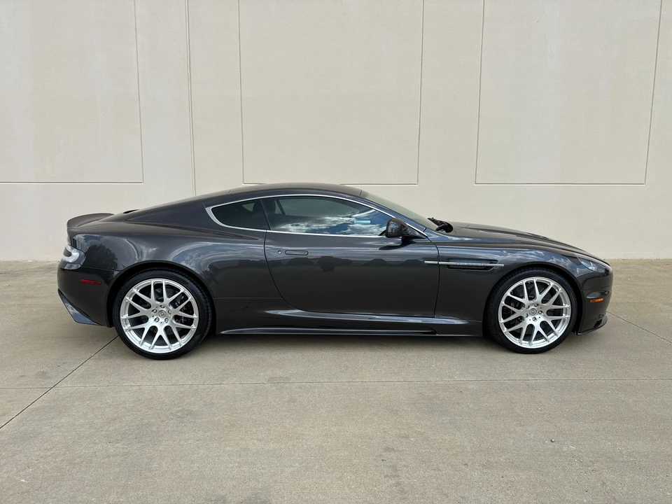 2010 Aston Martin DBS (2008-2012) - Image 19 of 31