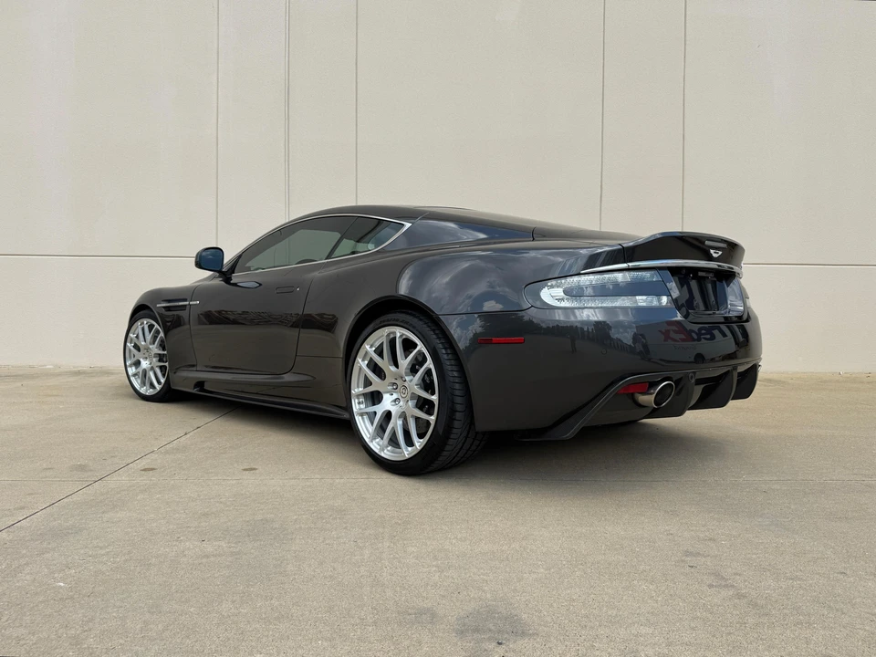 2010 Aston Martin DBS (2008-2012) - Image 11 of 31