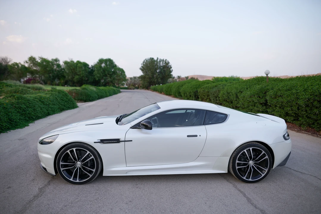 2010 Aston Martin DBS (2008-2012) - Image 15 of 31