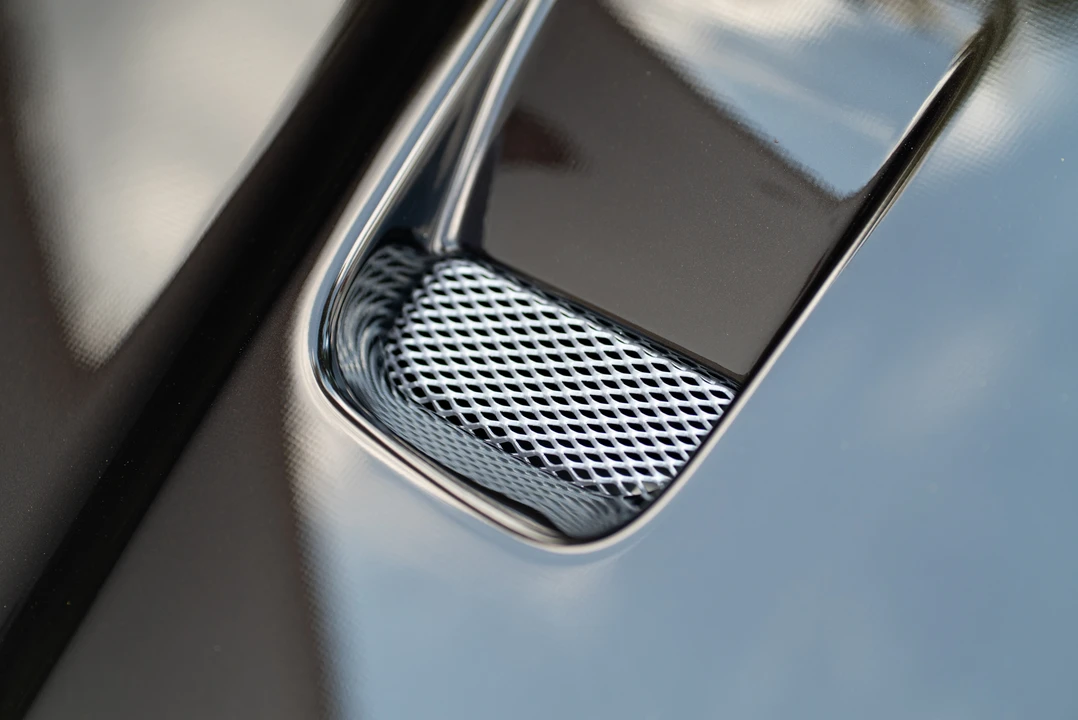 2010 Aston Martin DBS (2008-2012) - Image 15 of 31
