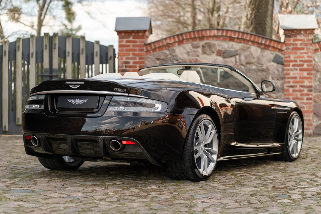 2010 Aston Martin DBS (2008-2012) - Image 5 of 31