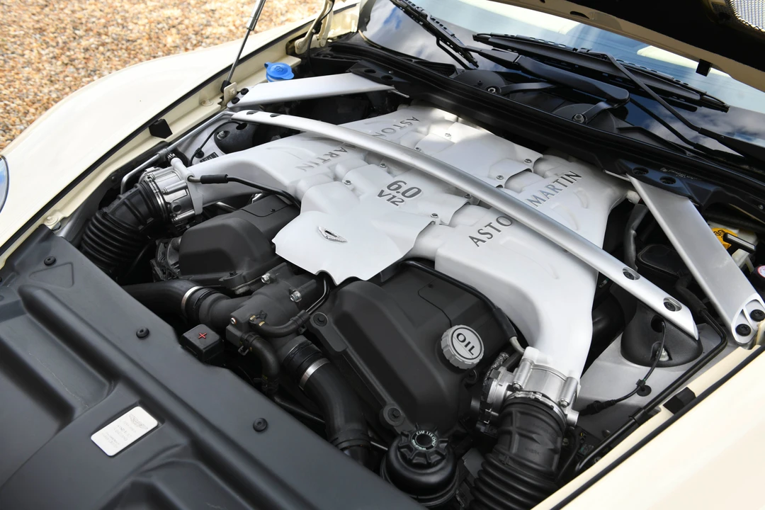 2010 Aston Martin DBS (2008-2012) - Image 22 of 31