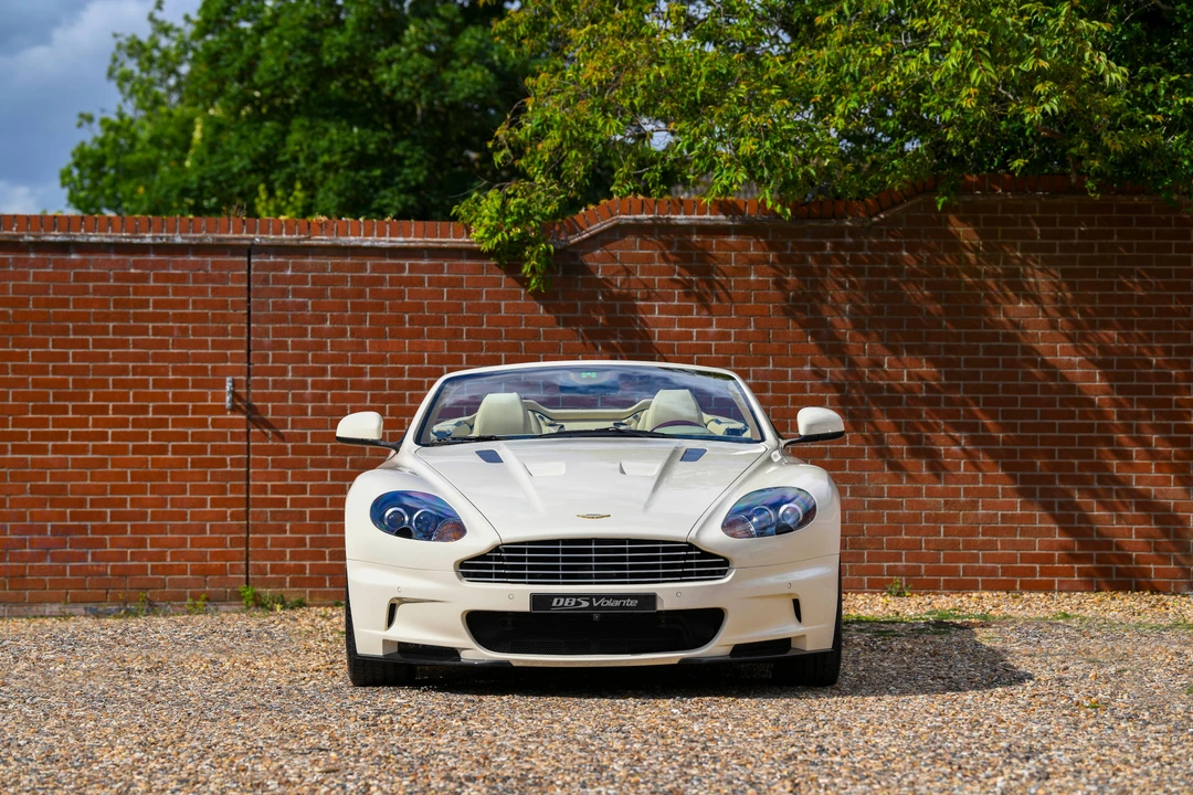 2010 Aston Martin DBS (2008-2012) - Image 5 of 31