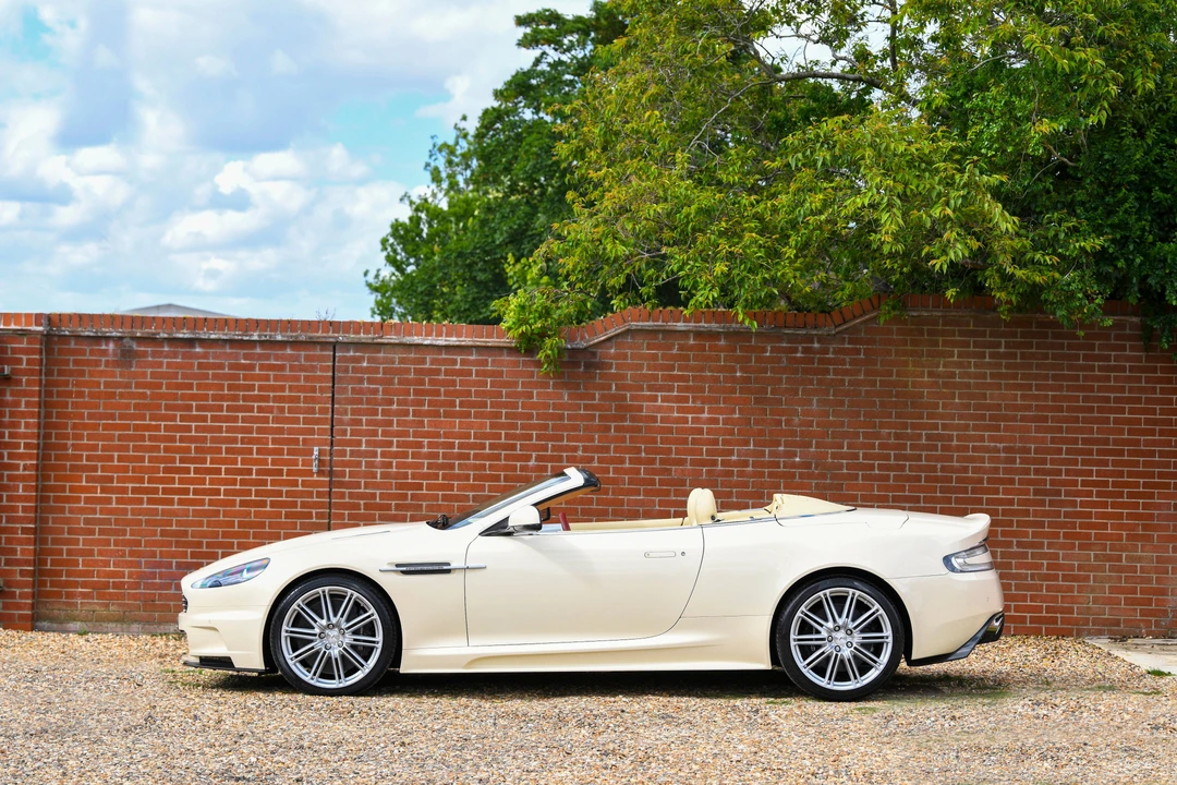 2010 Aston Martin DBS (2008-2012) - Image 4 of 31