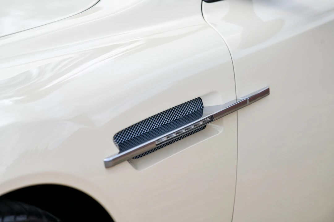 2010 Aston Martin DBS (2008-2012) - Image 29 of 31