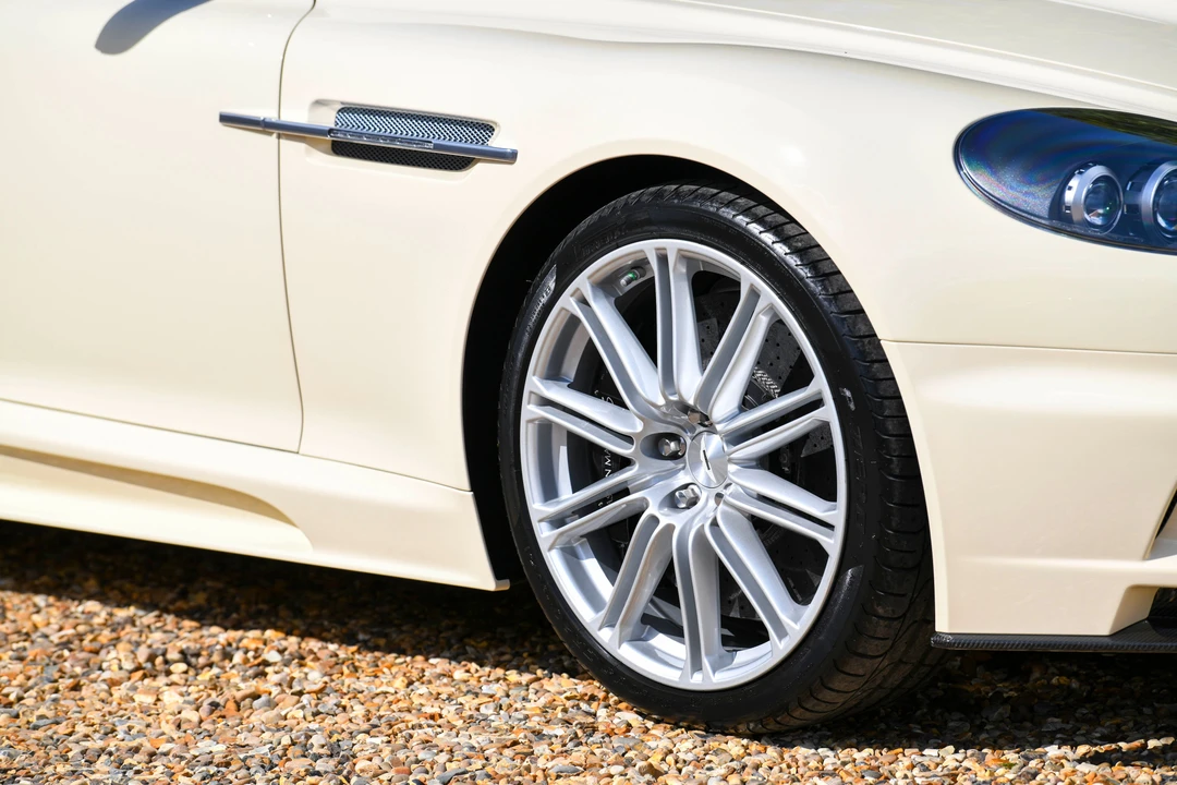 2010 Aston Martin DBS (2008-2012) - Image 30 of 31