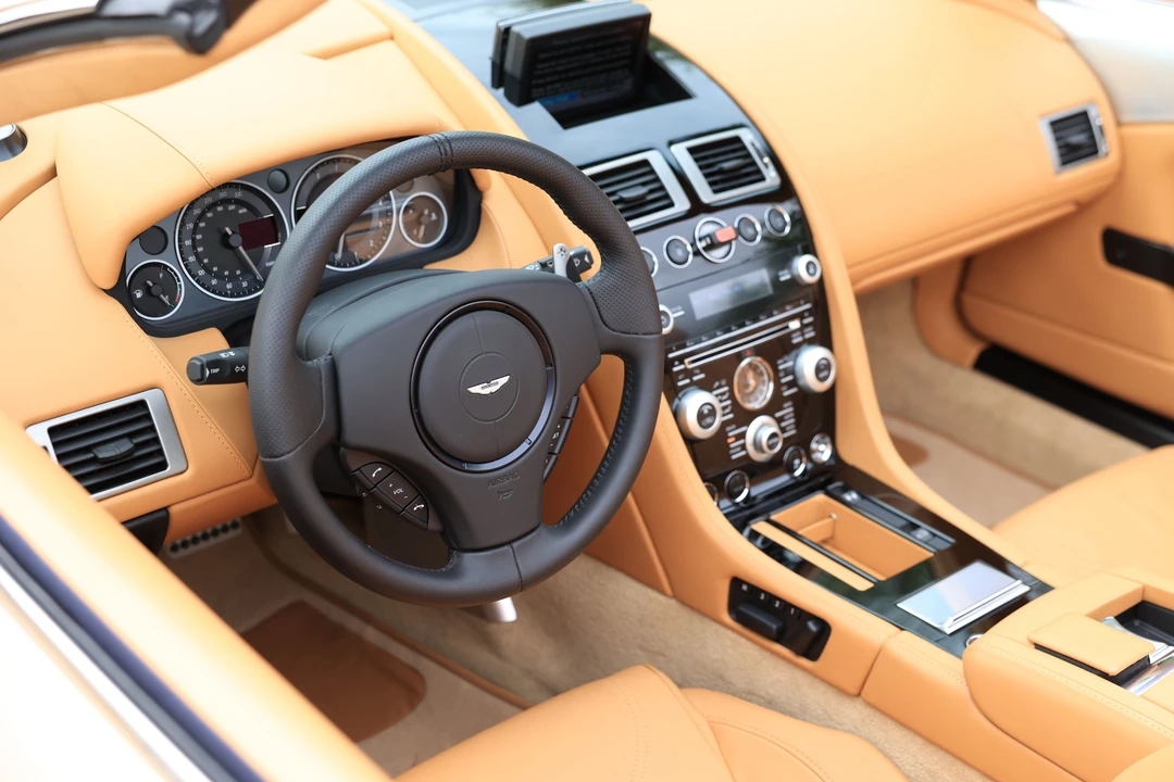 2010 Aston Martin DBS (2008-2012) - Image 13 of 27