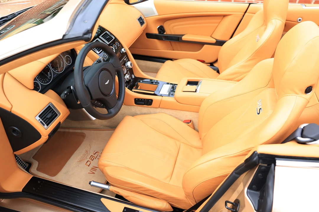 2010 Aston Martin DBS (2008-2012) - Image 16 of 27