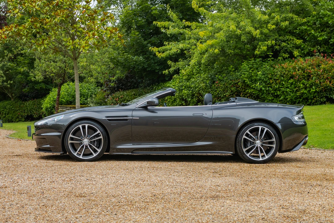 2010 Aston Martin DBS (2008-2012) - Image 15 of 31