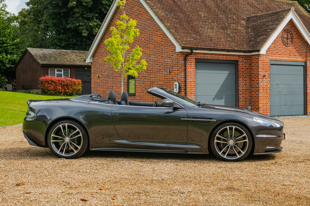 2010 Aston Martin DBS (2008-2012) - Image 11 of 31