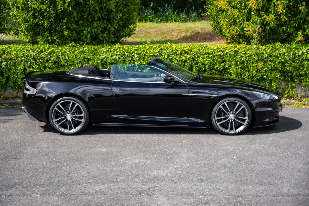 2010 Aston Martin DBS (2008-2012) - Image 17 of 31