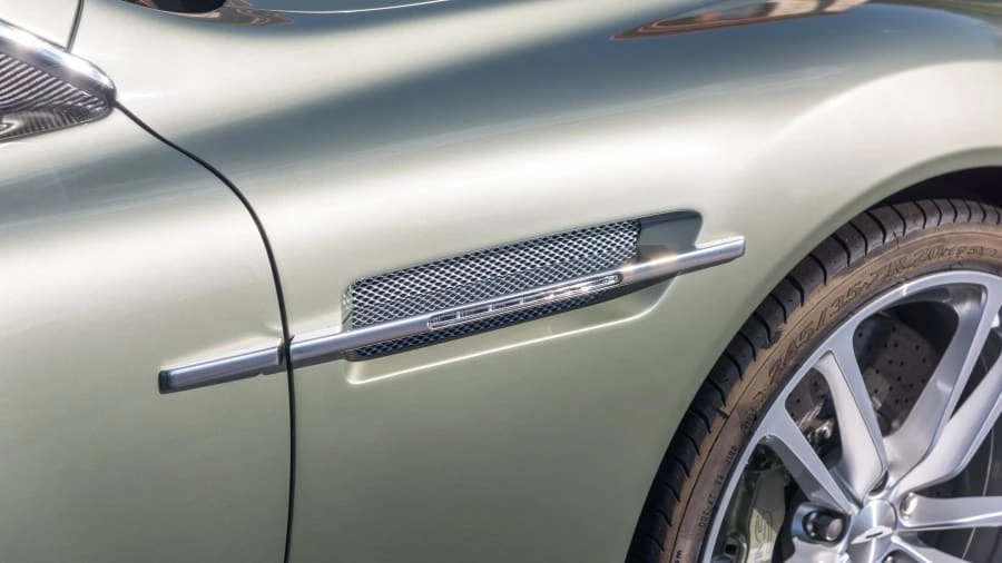 2010 Aston Martin DBS (2008-2012) - Image 19 of 20