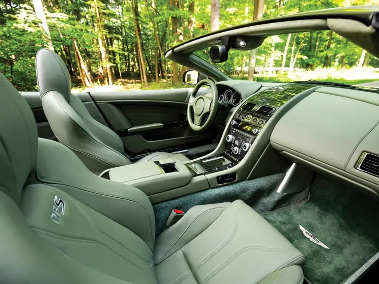 2010 Aston Martin DBS (2008-2012) - Image 22 of 31