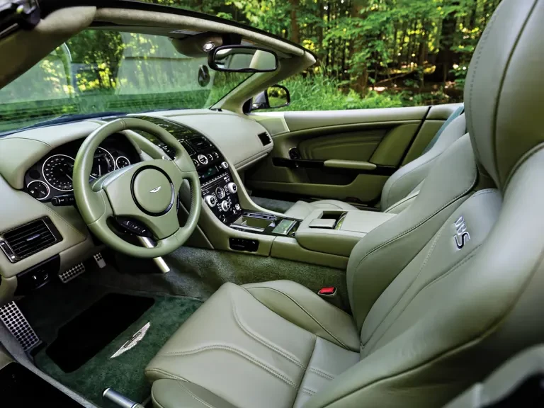 2010 Aston Martin DBS (2008-2012) - Image 5 of 31