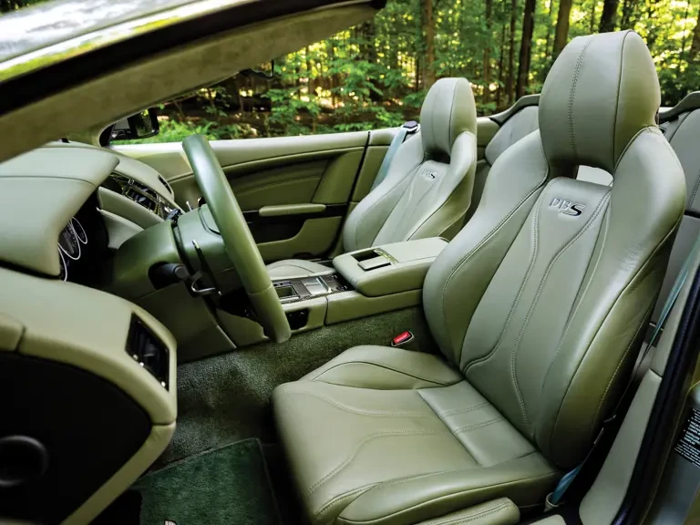 2010 Aston Martin DBS (2008-2012) - Image 20 of 31