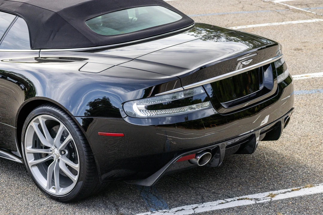 2010 Aston Martin DBS (2008-2012) - Image 30 of 31