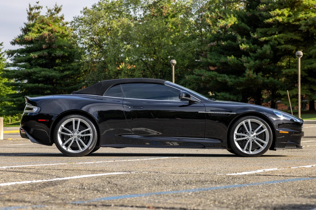 2010 Aston Martin DBS (2008-2012) - Image 15 of 31