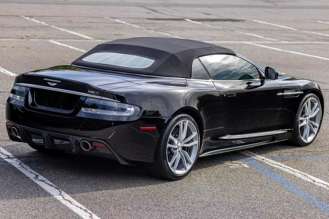 2010 Aston Martin DBS (2008-2012) - Image 4 of 31
