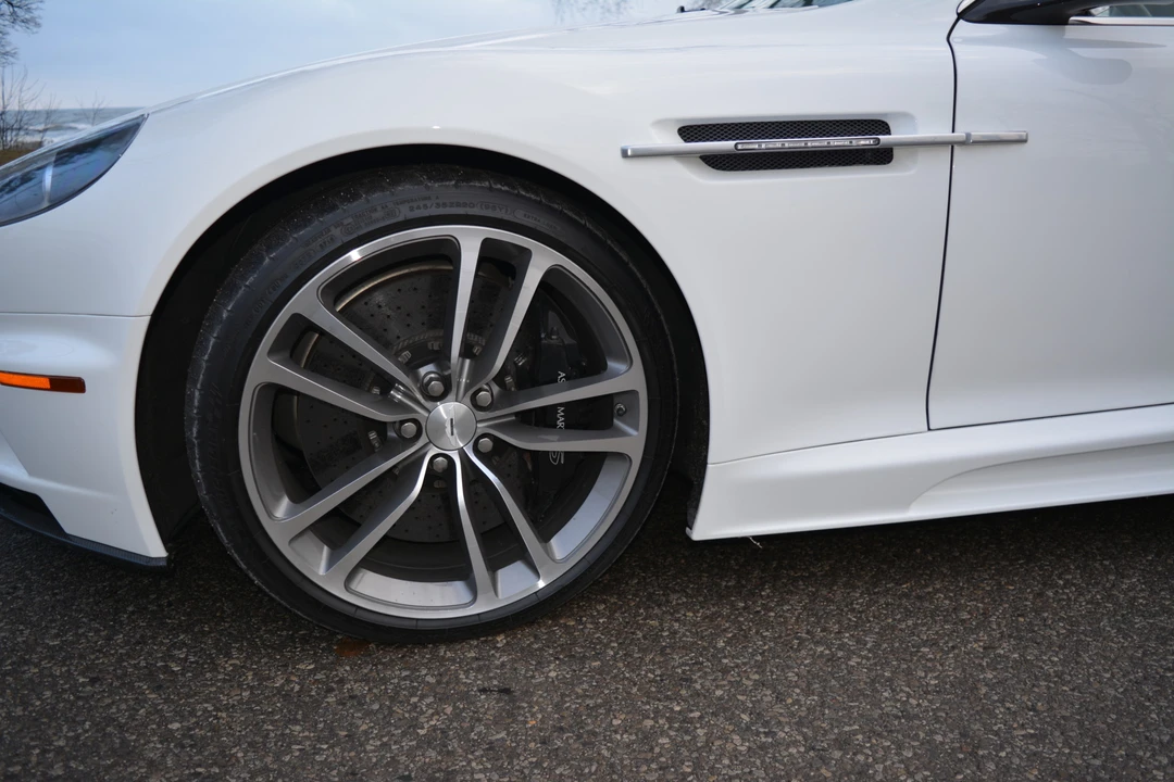 2010 Aston Martin DBS (2008-2012) - Image 12 of 31