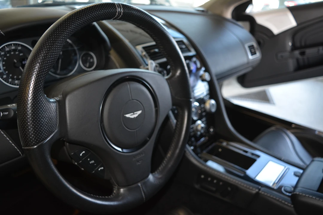 2010 Aston Martin DBS (2008-2012) - Image 24 of 31
