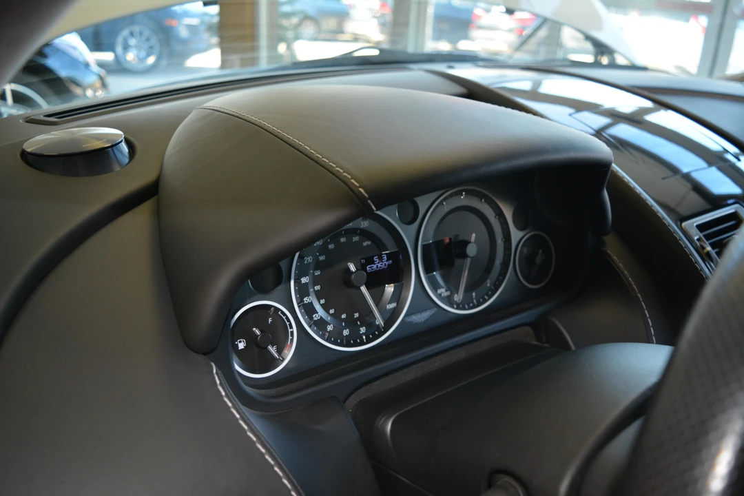 2010 Aston Martin DBS (2008-2012) - Image 26 of 31