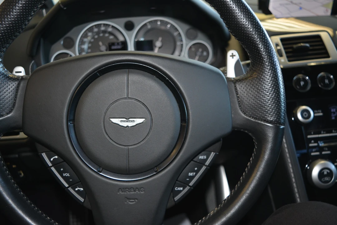 2010 Aston Martin DBS (2008-2012) - Image 28 of 31