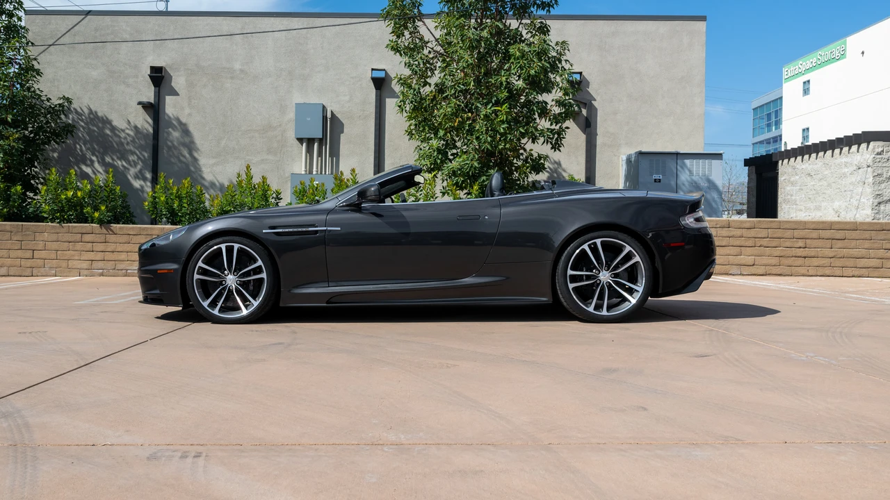 2010 Aston Martin DBS (2008-2012) - Image 5 of 31