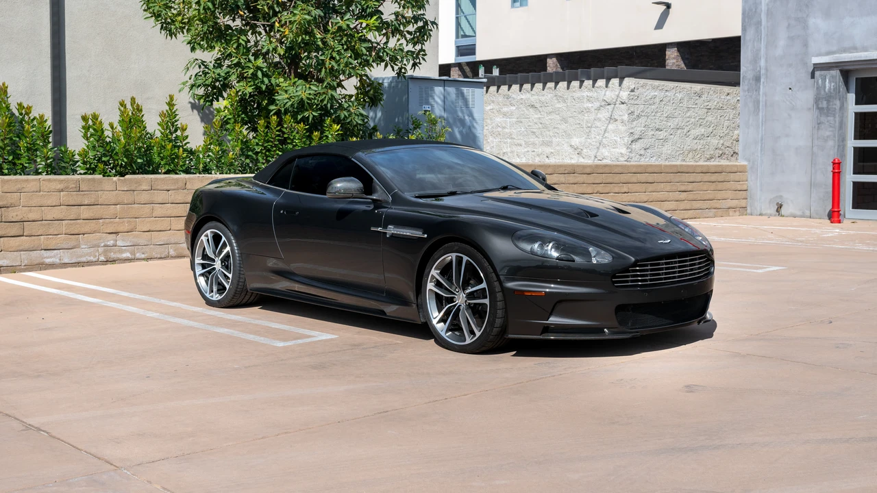 2010 Aston Martin DBS (2008-2012) - Image 10 of 31