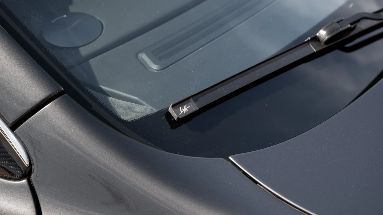2010 Aston Martin DBS (2008-2012) - Image 28 of 31