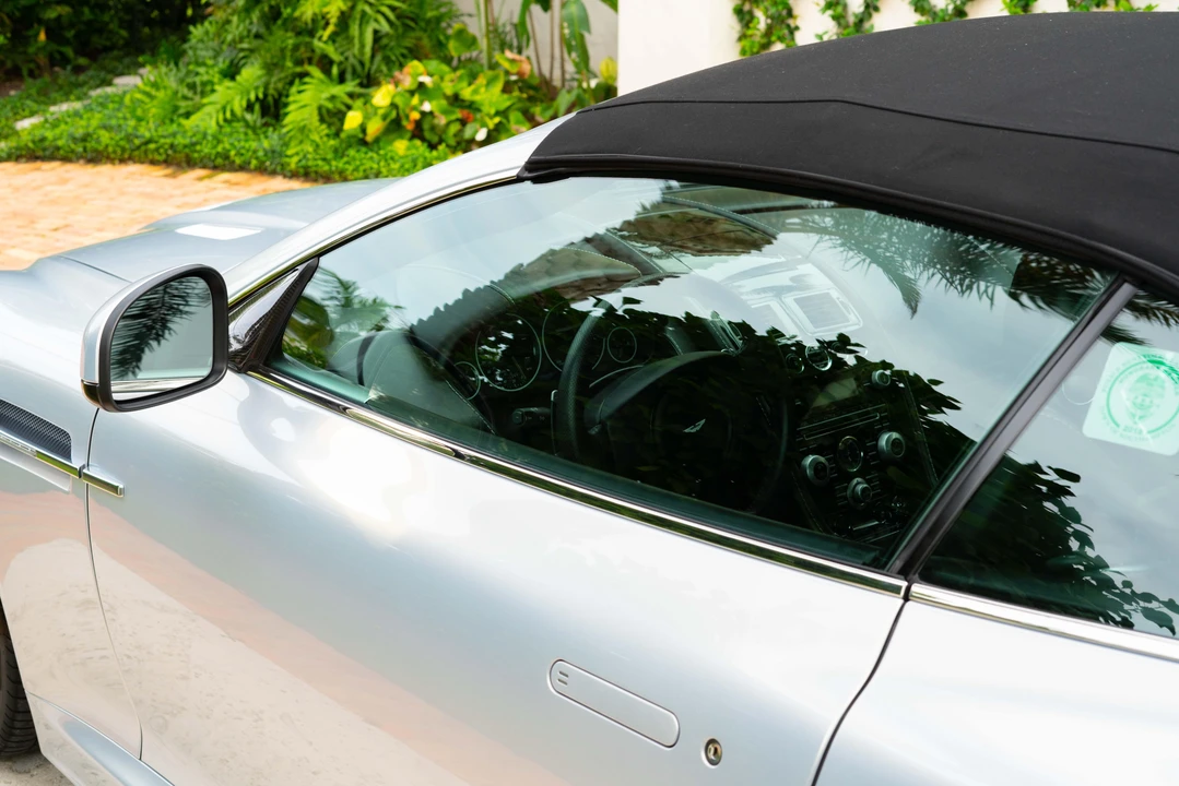 2010 Aston Martin DBS (2008-2012) - Image 24 of 31