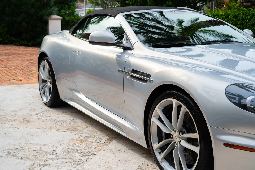 2010 Aston Martin DBS (2008-2012) - Image 20 of 31