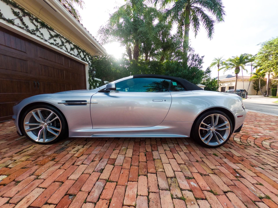 2010 Aston Martin DBS (2008-2012) - Image 10 of 31