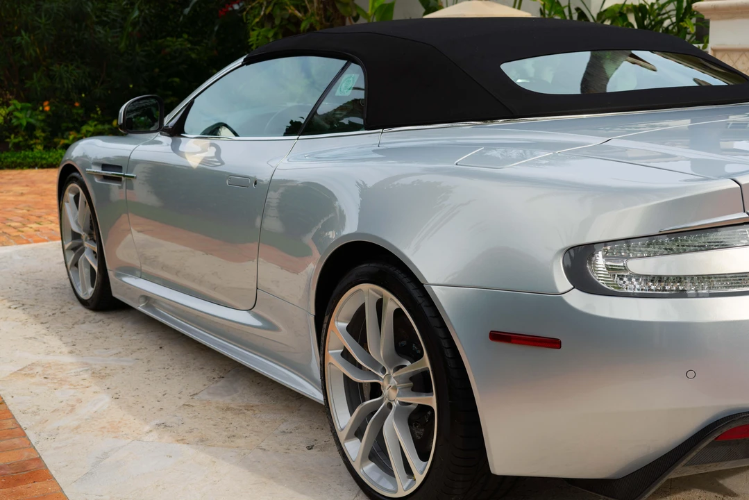 2010 Aston Martin DBS (2008-2012) - Image 12 of 31