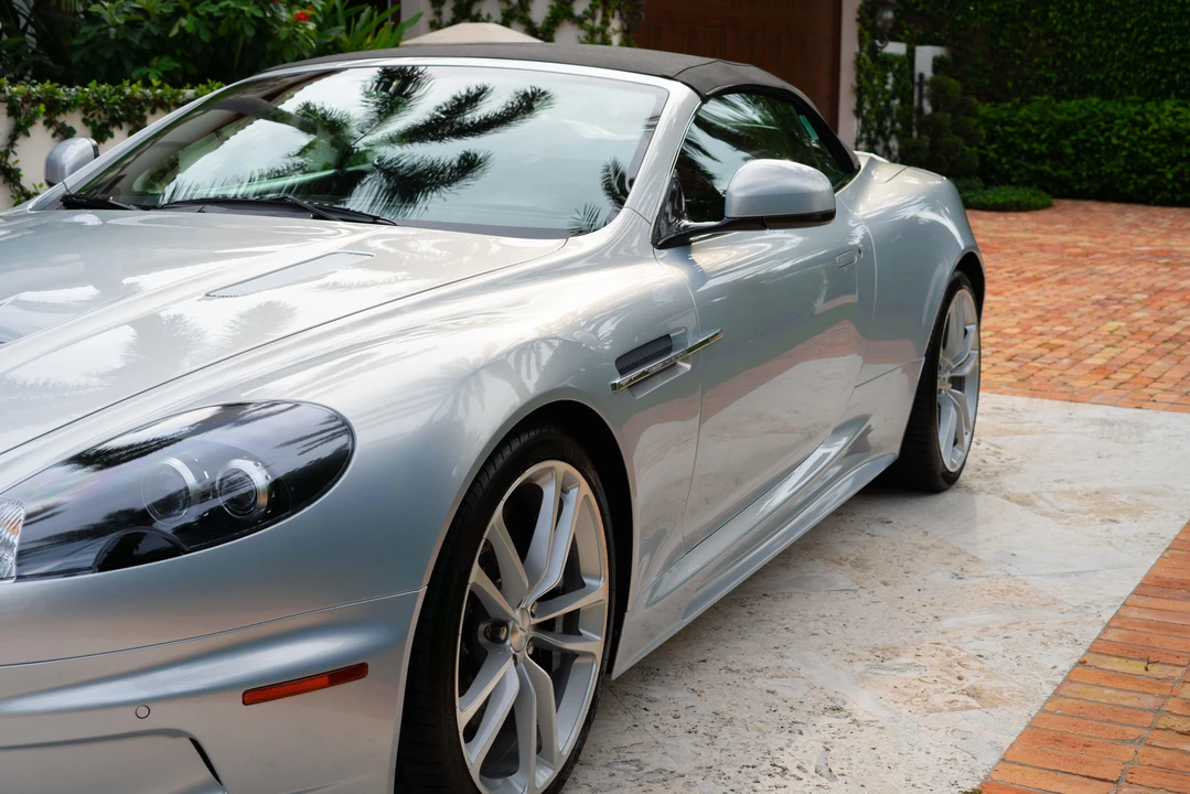 2010 Aston Martin DBS (2008-2012) - Image 9 of 31