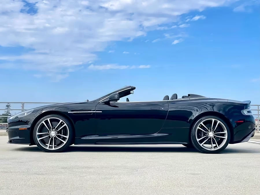 2010 Aston Martin DBS (2008-2012) - Image 2 of 31